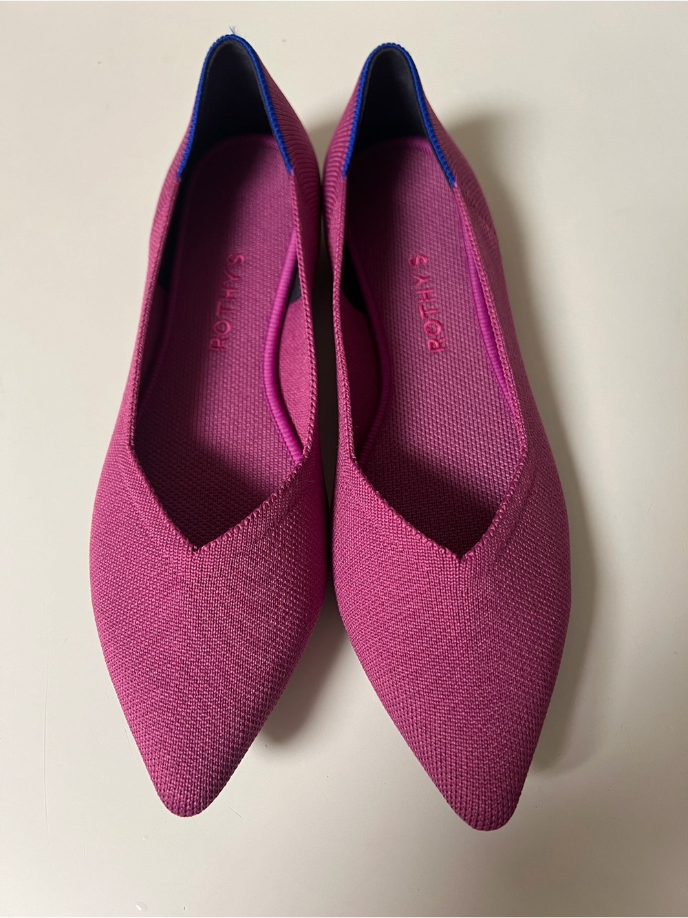 Woman’s Flats - Picture 5 of 5